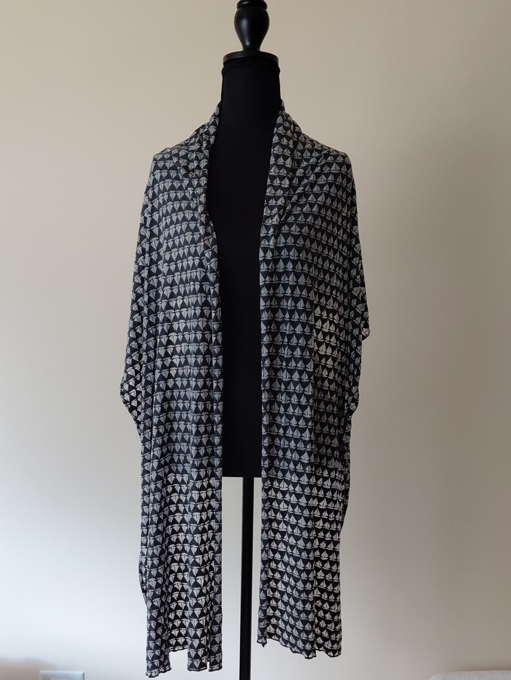 Lightweight Charcoal And White Wrap In Sailboat Pattern.